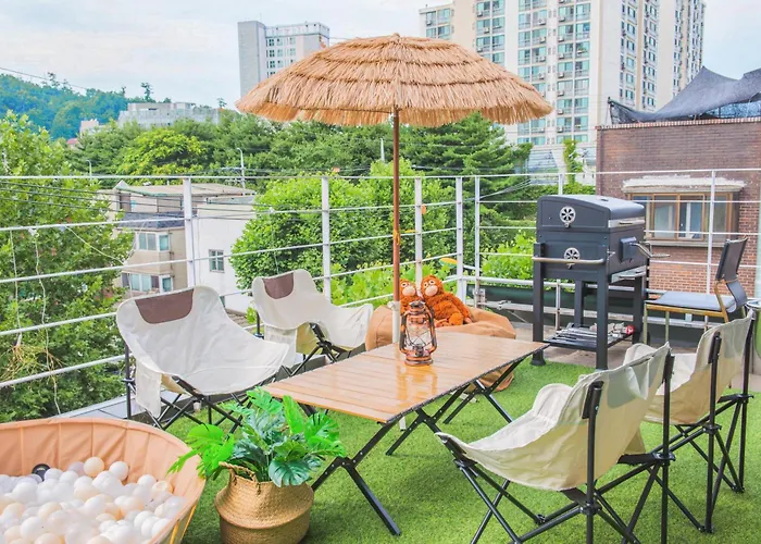 Cozy Place Near Hongdae